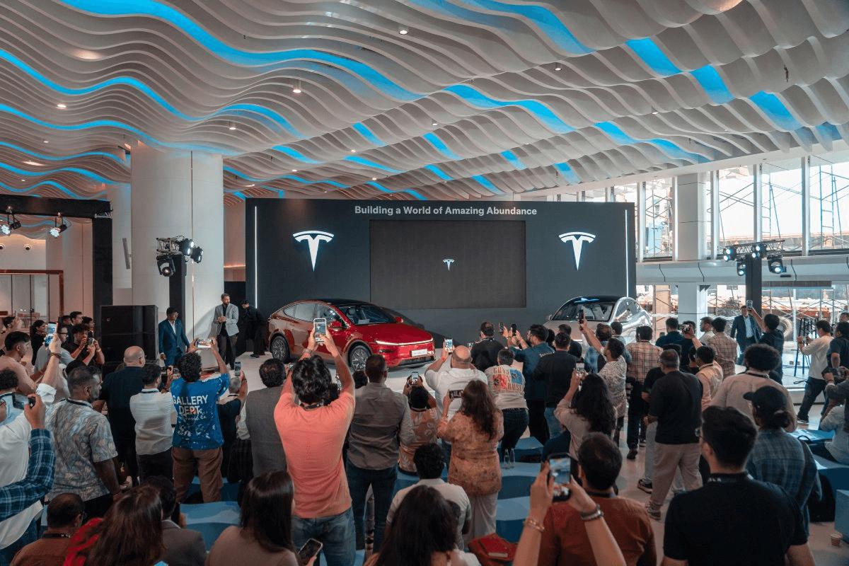 Automobile Launch